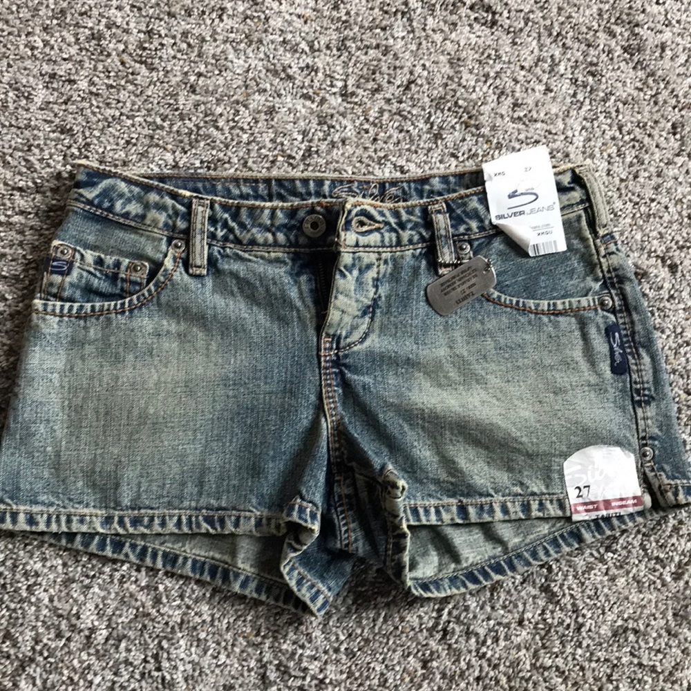 NWT silver jeans denim shorts